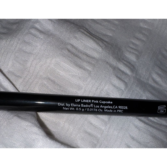 Elaina Badro Lip Liner in Pink Cupcake New in Box - Picture 3 of 3